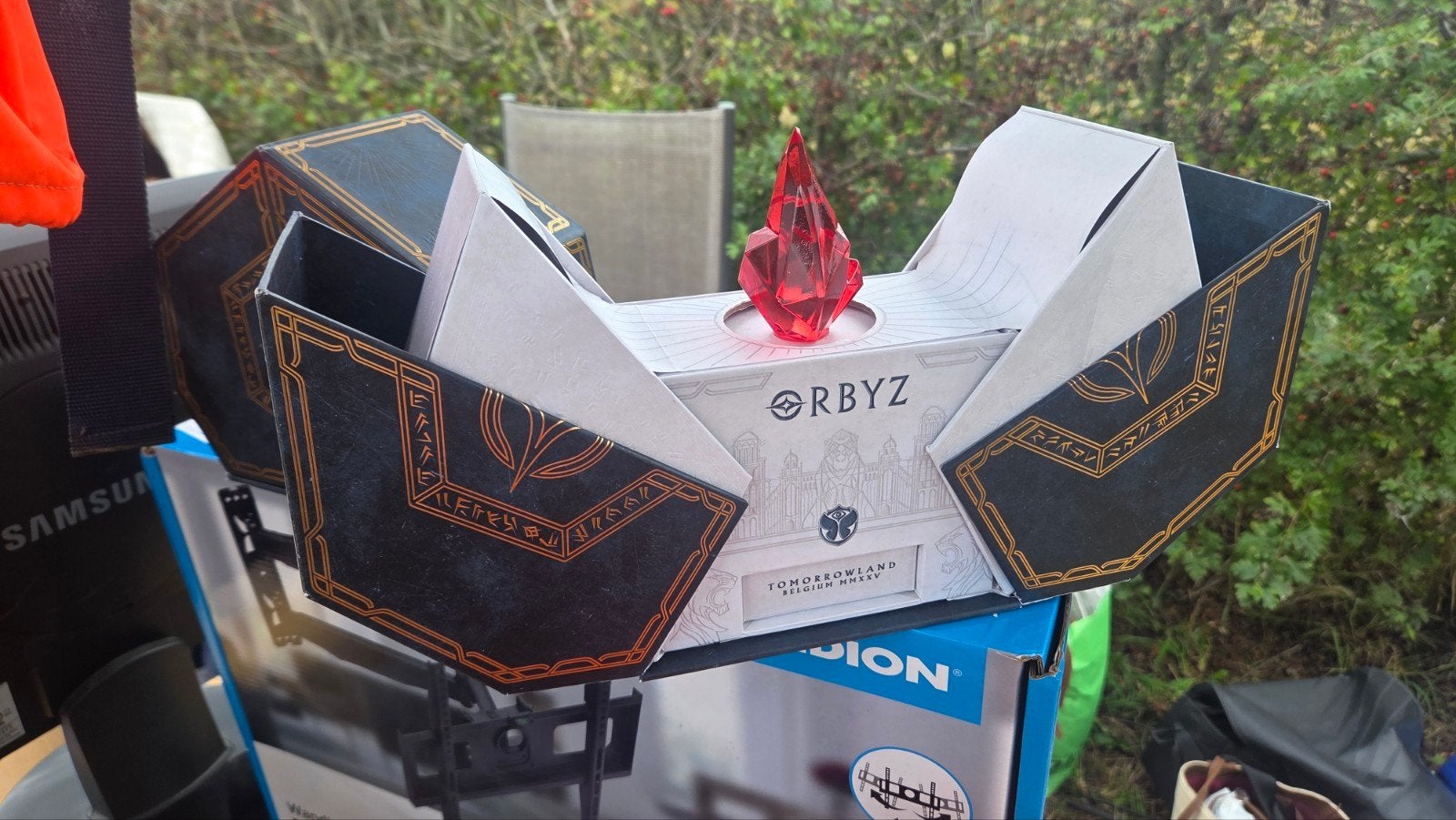 Tomorrowland Orbzy - Limited Edition, Ophalen of Verzenden