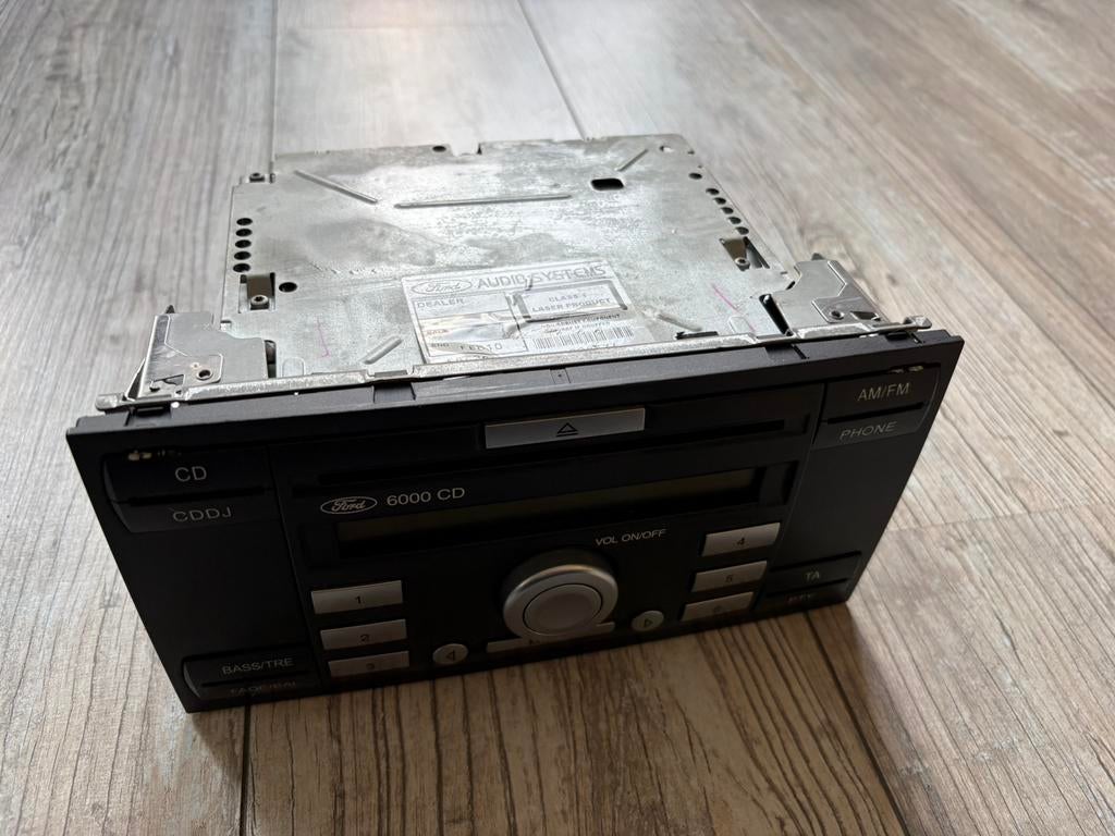 Originele ford autoradio, Auto diversen, Ophalen of Verzenden, Zo goed als nieuw