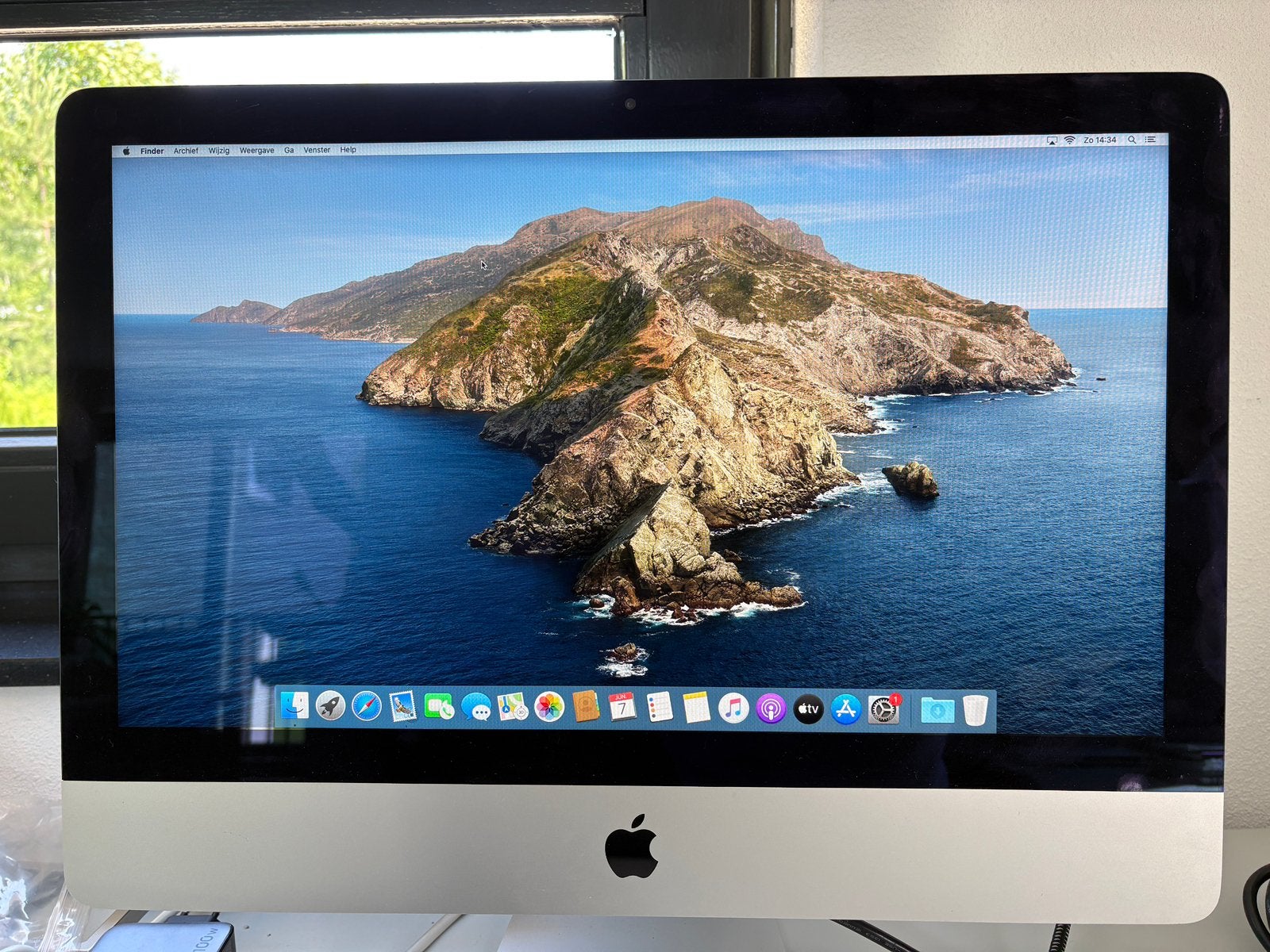 Apple iMac (21.5-inch, Mid 2014) - Intel Core i5, Computers en Software, Ophalen, 8 GB, Zo goed als nieuw, Onbekend
