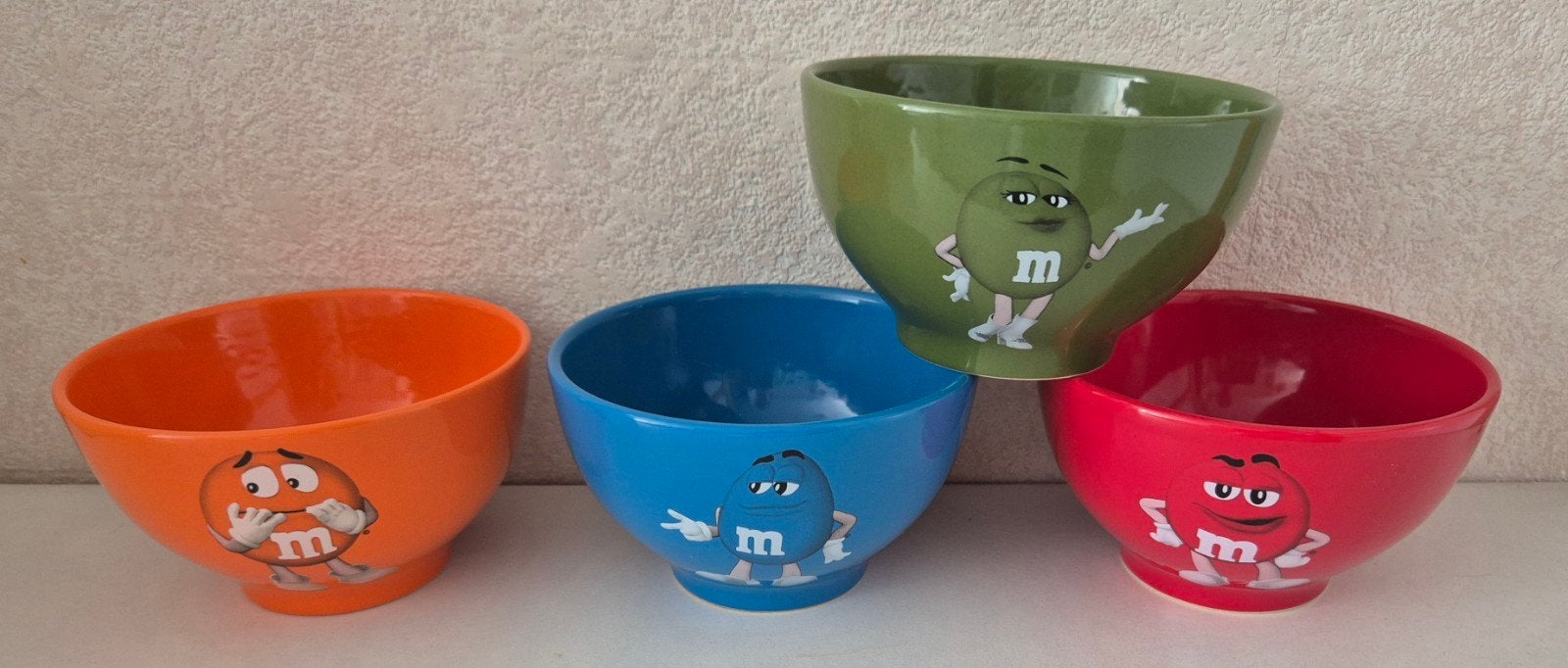 4 M&M's schaaltjes, Ophalen of Verzenden, Overige stijlen, Aardewerk, Schaal of Schalen