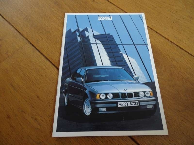 BMW 524TD - E34 - Brochure - Folder - Druk 1998 - Nederlands, Boeken, Verzenden, Gelezen, BMW