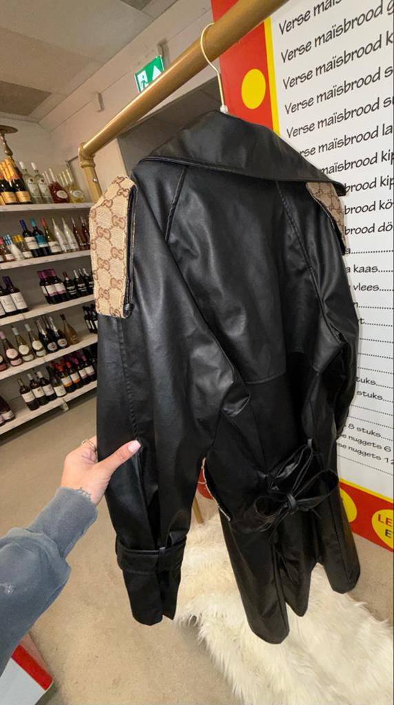 Custom Designer Trenchcoat Zwart - Maat S/M, Kleding | Dames, Jassen | Winter, Ophalen of Verzenden, Zo goed als nieuw, Maat 36 (S)