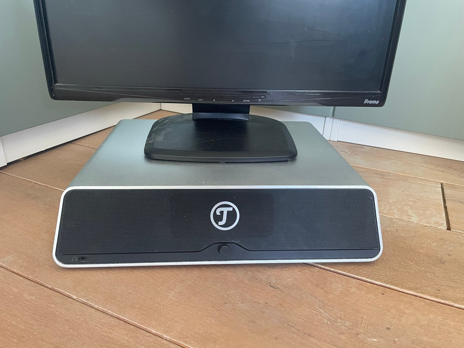 Teufel Mediadeck MD16 2.1 PC speaker met USB-hub, Ophalen, Zo goed als nieuw, Audiokanaal 2.1