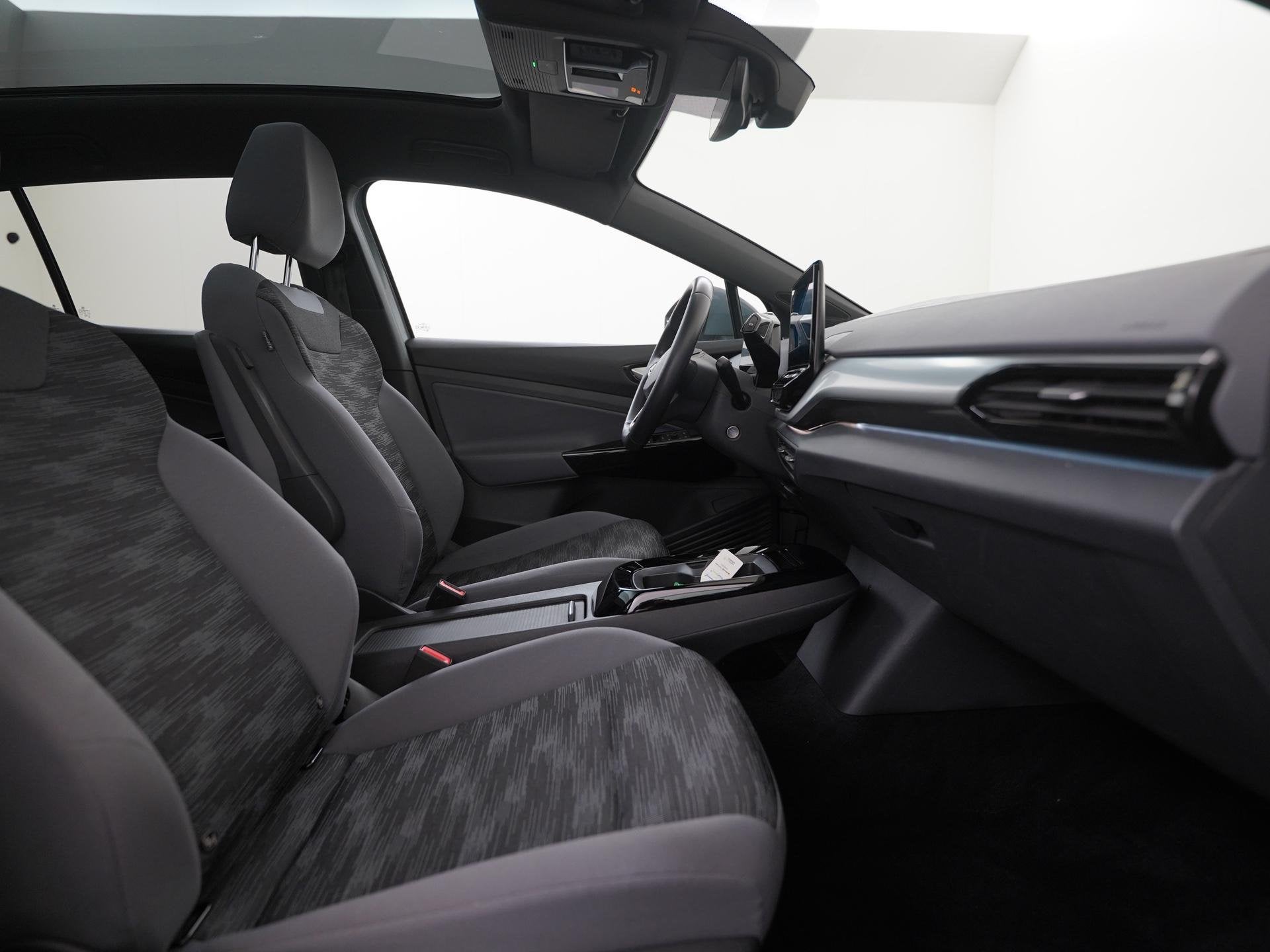 Volkswagen ID.4 Pure 52 kWh | SOH 91% | Panoramadak | Stuurv, Auto's, Volkswagen, Automaat, Zwart, 33 min, 1000 kg