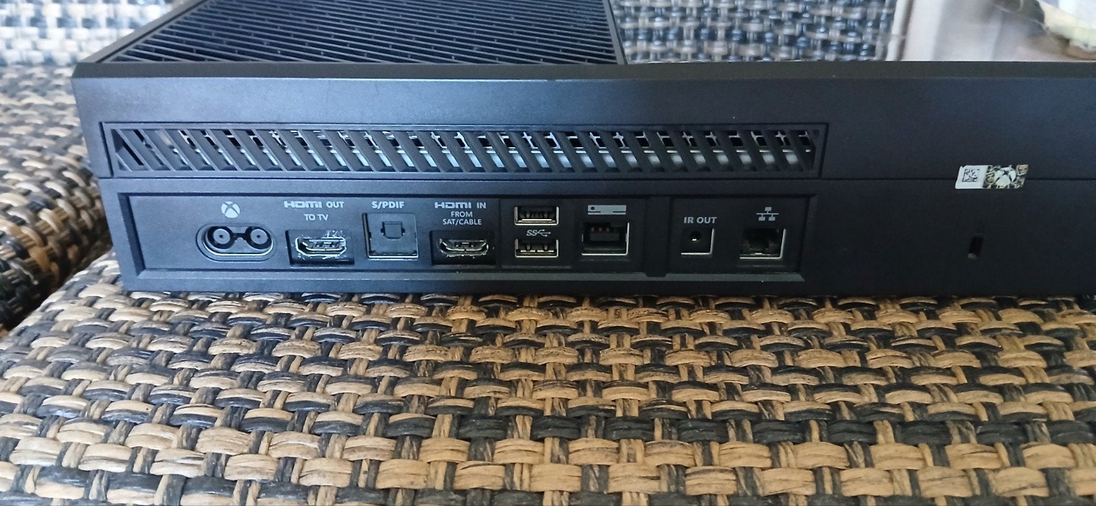 Xbox One console - met adapter., Spelcomputers en Games, Spelcomputers | Xbox One, Zo goed als nieuw, Xbox One, 500 GB, Zonder controller