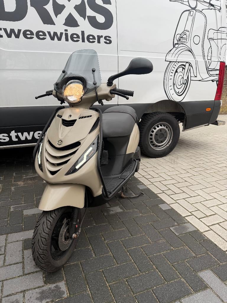 Piaggio zip 2022 | Top staat | EERSTE eigenaar | GARANTIE, Maximaal 45 km/u, Zip, Ophalen of Verzenden, Zo goed als nieuw