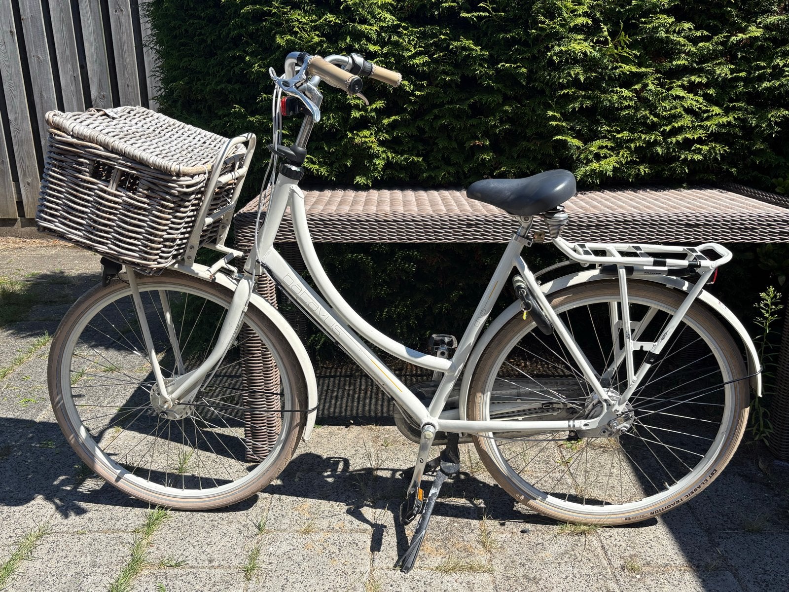 Batavus Diva Damesfiets met mand 7 versnellingen, Fietsen en Brommers, Fietsen | Dames | Damesfietsen, Ophalen, Velgrem, Batavus