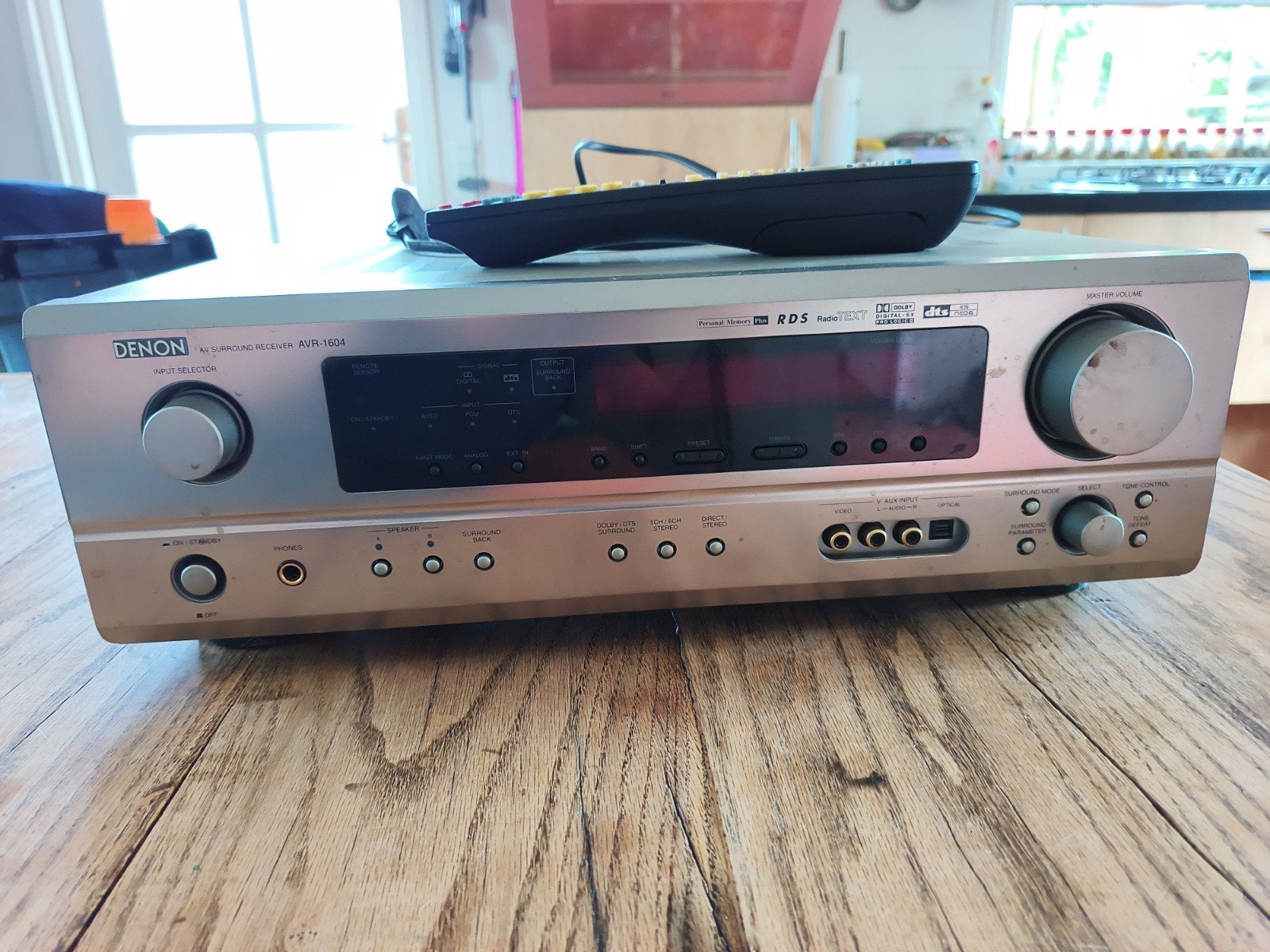 Denon AVR-1604 receiver 5.1 versterker, Ophalen of Verzenden, 120 watt of meer, Denon
