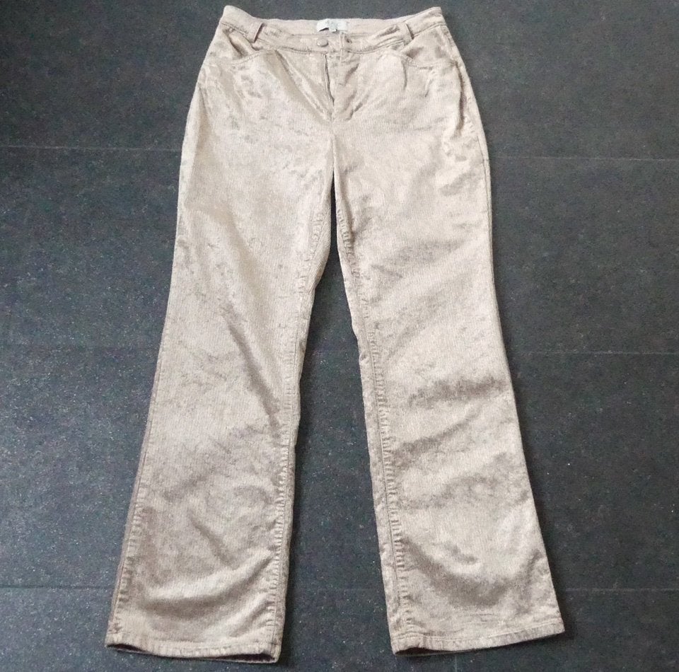 MAC broek glanzend ribcord stretchbroek maat W 38 L 30, Maat 38/40 (M), Beige, MAC, Ophalen of Verzenden