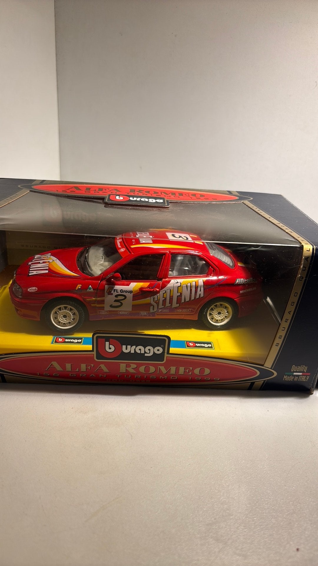 Alfa romeo 156 gran turismo 1999 Bburago 1.24, Hobby en Vrije tijd, Ophalen of Verzenden, Bburago, A, A