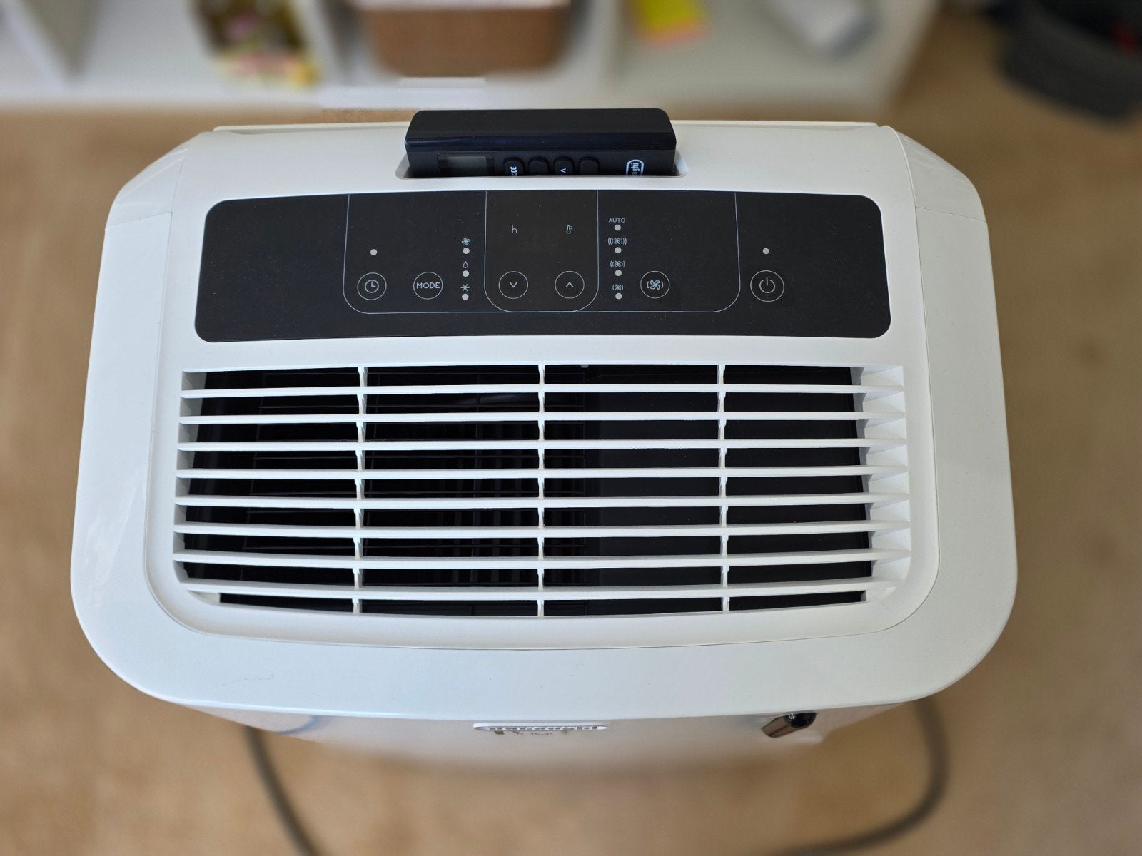 De'Longhi Pinguino PAC EM82 Mobiele Airco - 9400 BTU, Ophalen, Energieklasse A of zuiniger, Zo goed als nieuw, Koelen en Ontvochtigen