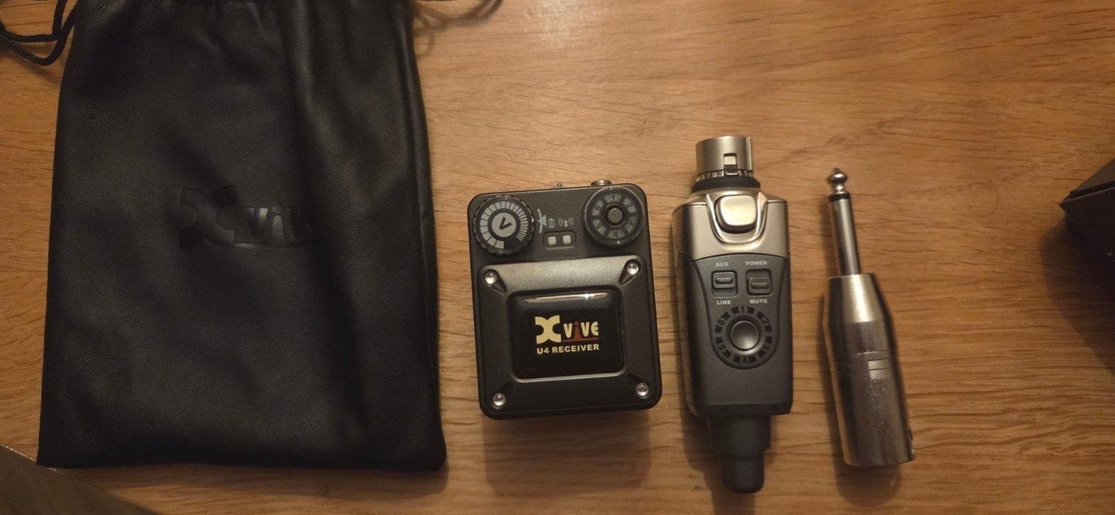 XVIVE U4 In-Ear Monitor Draadloos Systeem, Muziek en Instrumenten, Ophalen of Verzenden, Zo goed als nieuw, Overige typen