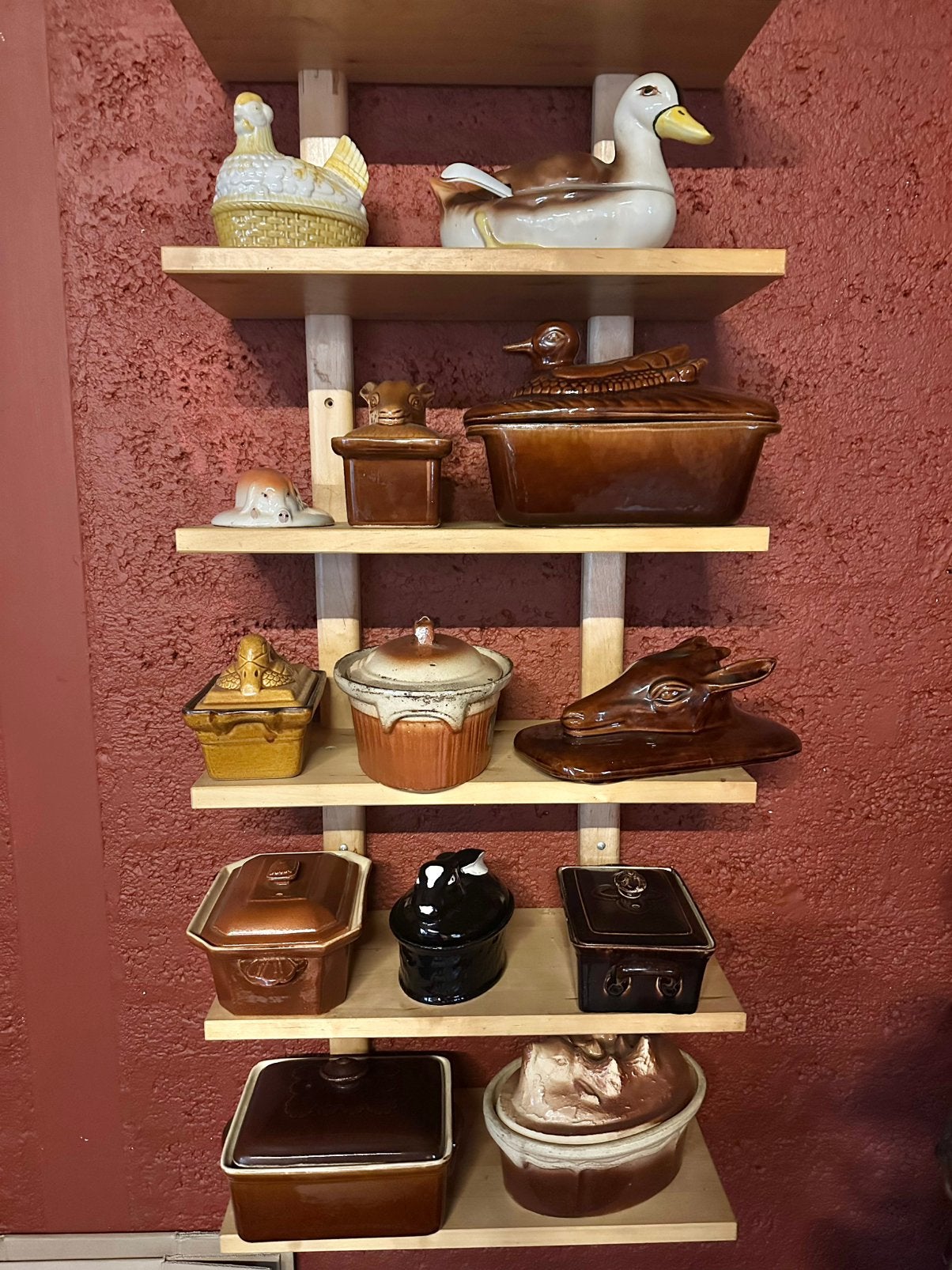 10 patéschalen 2 losse deksels en 1 terrine, Ophalen
