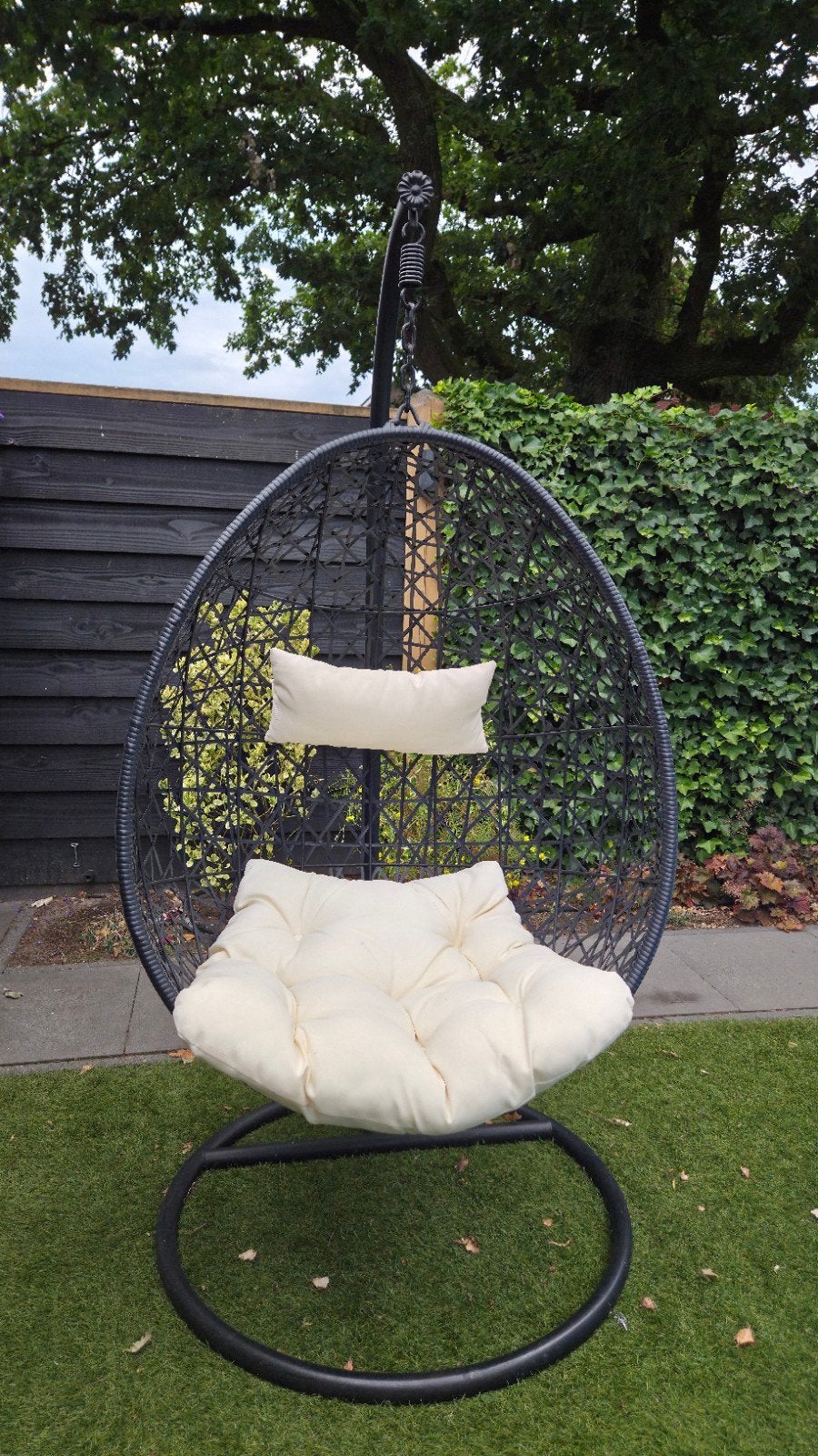 Zwarte Hangstoel met Kussen, Tuin en Terras, Tuinstoelen, Ophalen, Gebruikt