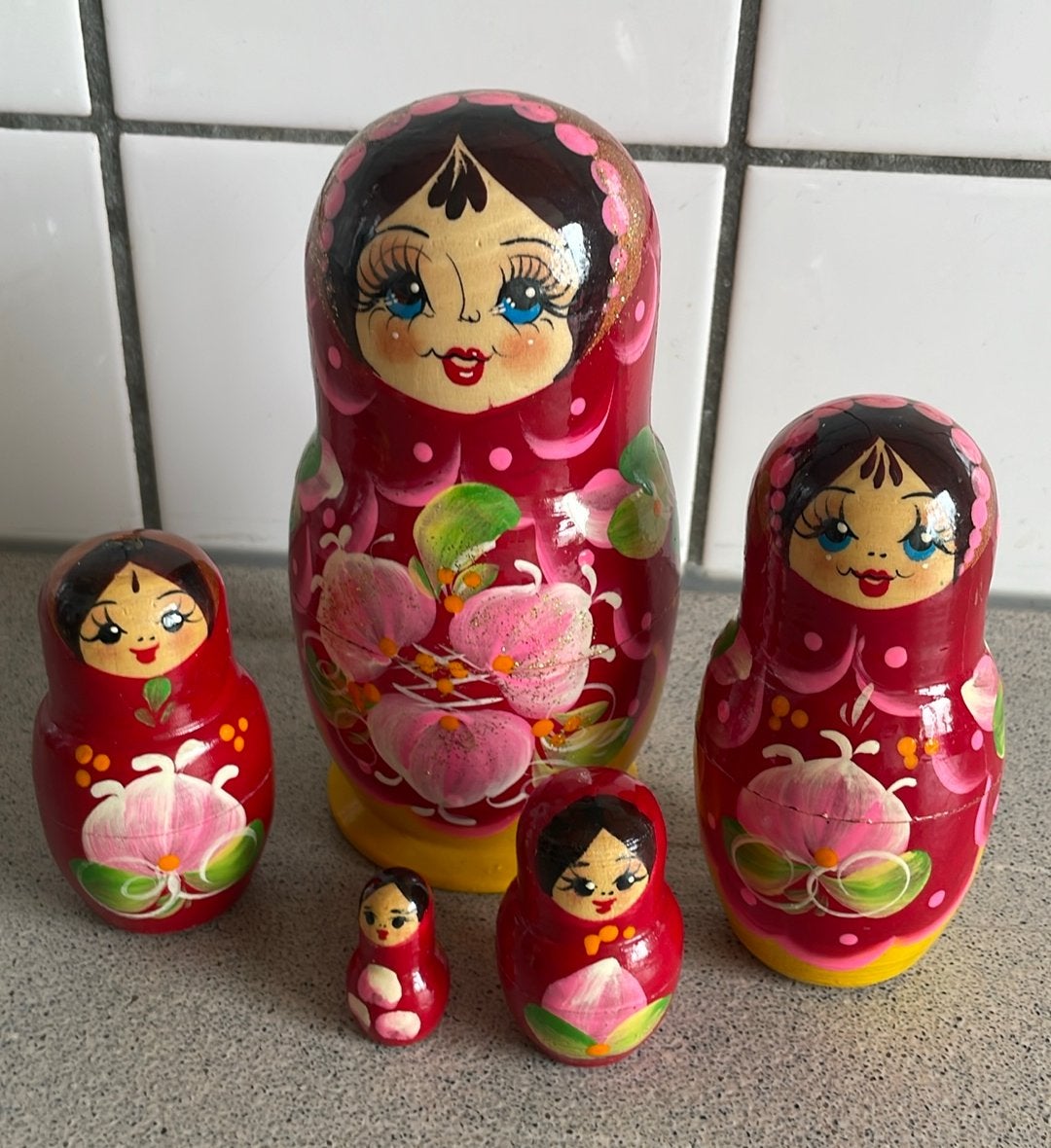 Mooie set Baboesjka Matroesjka poppen hout 5 delig, Ophalen of Verzenden, Zo goed als nieuw
