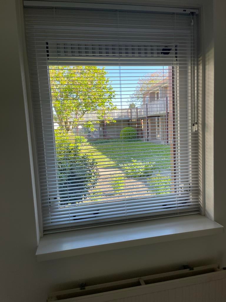 Luxaflex jaloezie wit B 97.5 x H 124 cm, Huis en Inrichting, Gebruikt, Wit, 100 tot 150 cm, 50 tot 100 cm