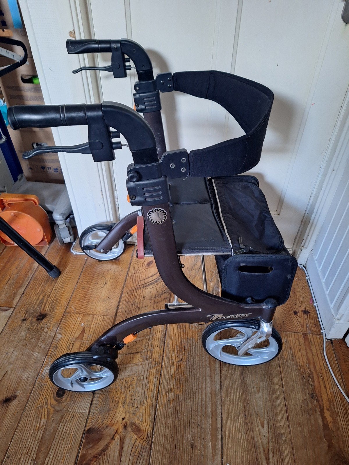 Medipoint Travixx lichtgewicht rollator, lichtgewicht!, Diversen, Rollators, Ophalen, Opvouwbaar, Gebruikt