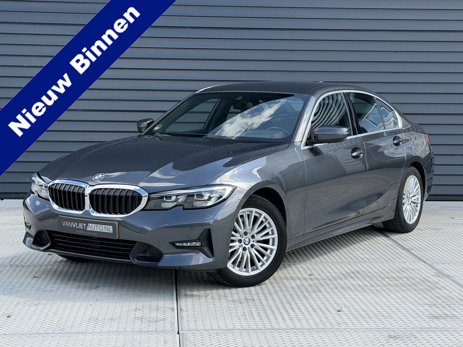 BMW 3-serie 320i Executive Edition 184 PK | Automaat | Navi, Automaat, 1998 cc, Achterwielaandrijving, Gebruikt