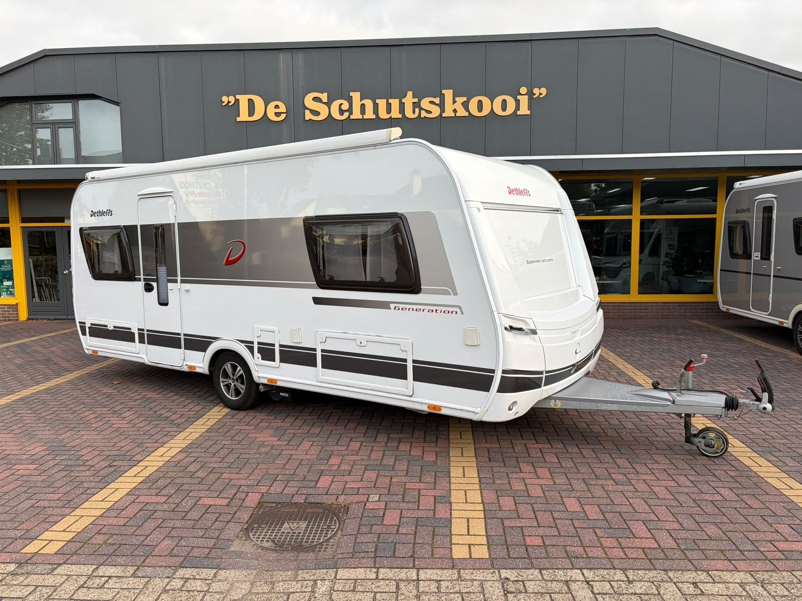 Dethleffs Generation 510 bj 2019 mover/ luifel/ airco, Rondzit, Bedrijf, Dethleffs, 5 tot 6 meter