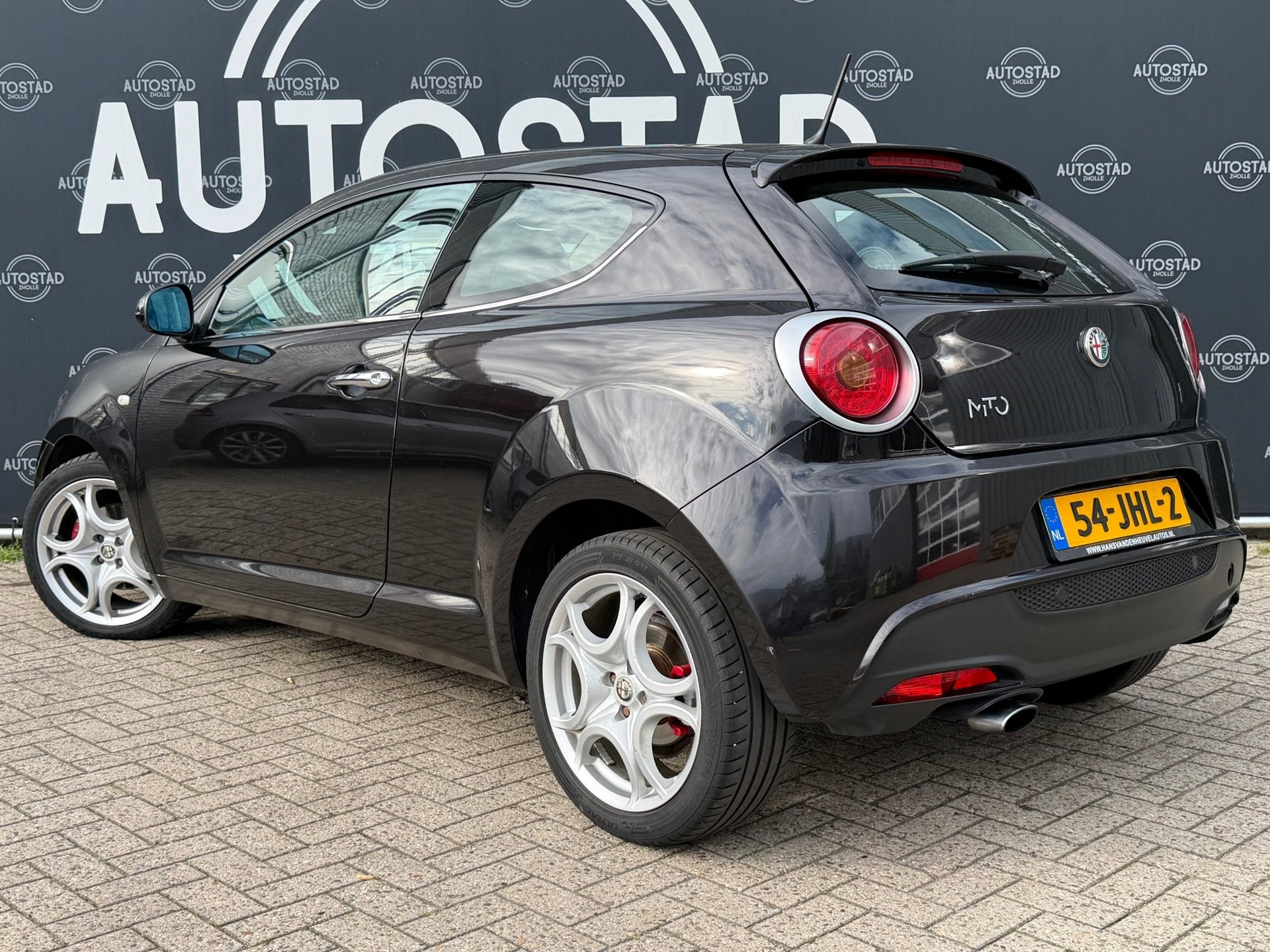 Alfa Romeo MiTo 1.4 T Distinctive NL-Auto / 2e Eigenaar / NA, Auto's, Voorwielaandrijving, Gebruikt, Zwart, 4 cilinders