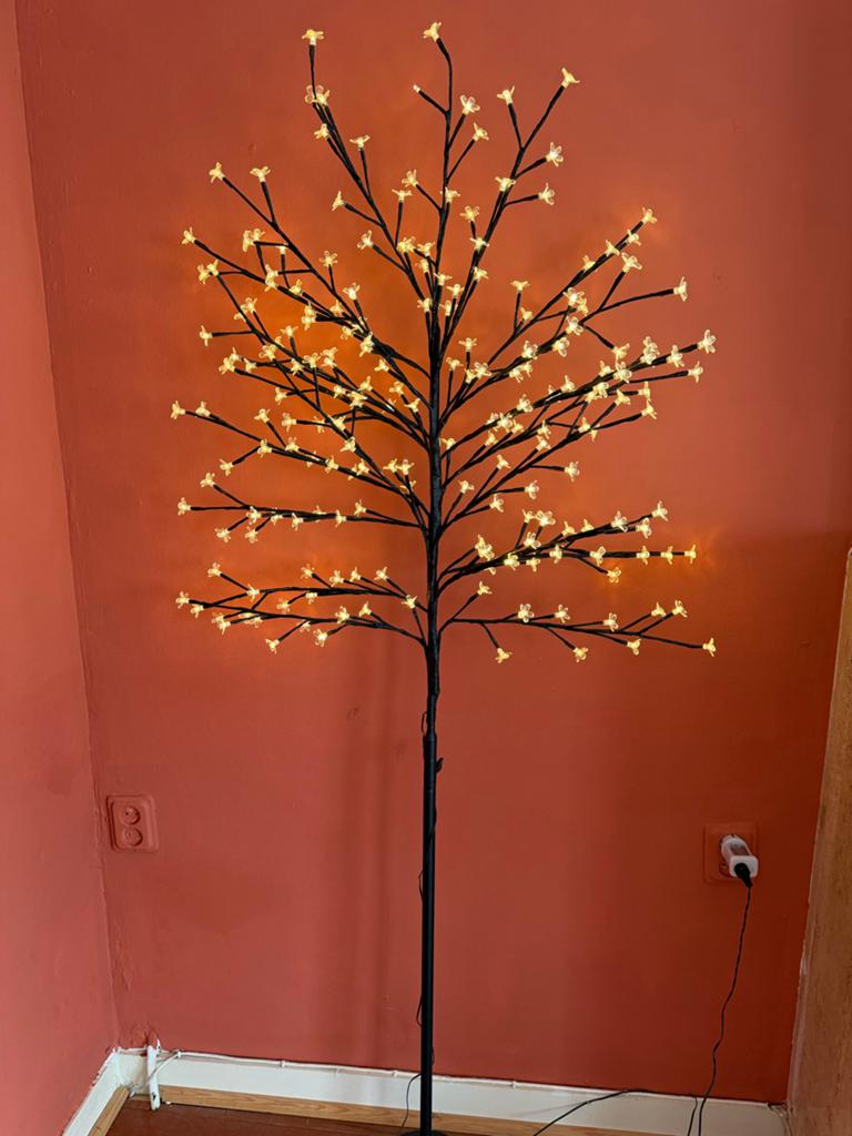 LED Boom met Verlichting - Sfeervolle Decoratie, Ophalen, Zo goed als nieuw