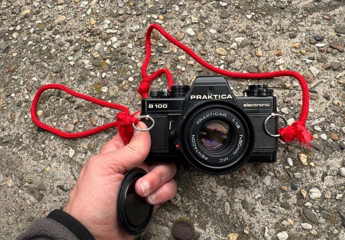 Praktica B100 Spiegelreflexcamera met Pentacon lenzen, Ophalen of Verzenden, Gebruikt, Spiegelreflex, Overige Merken