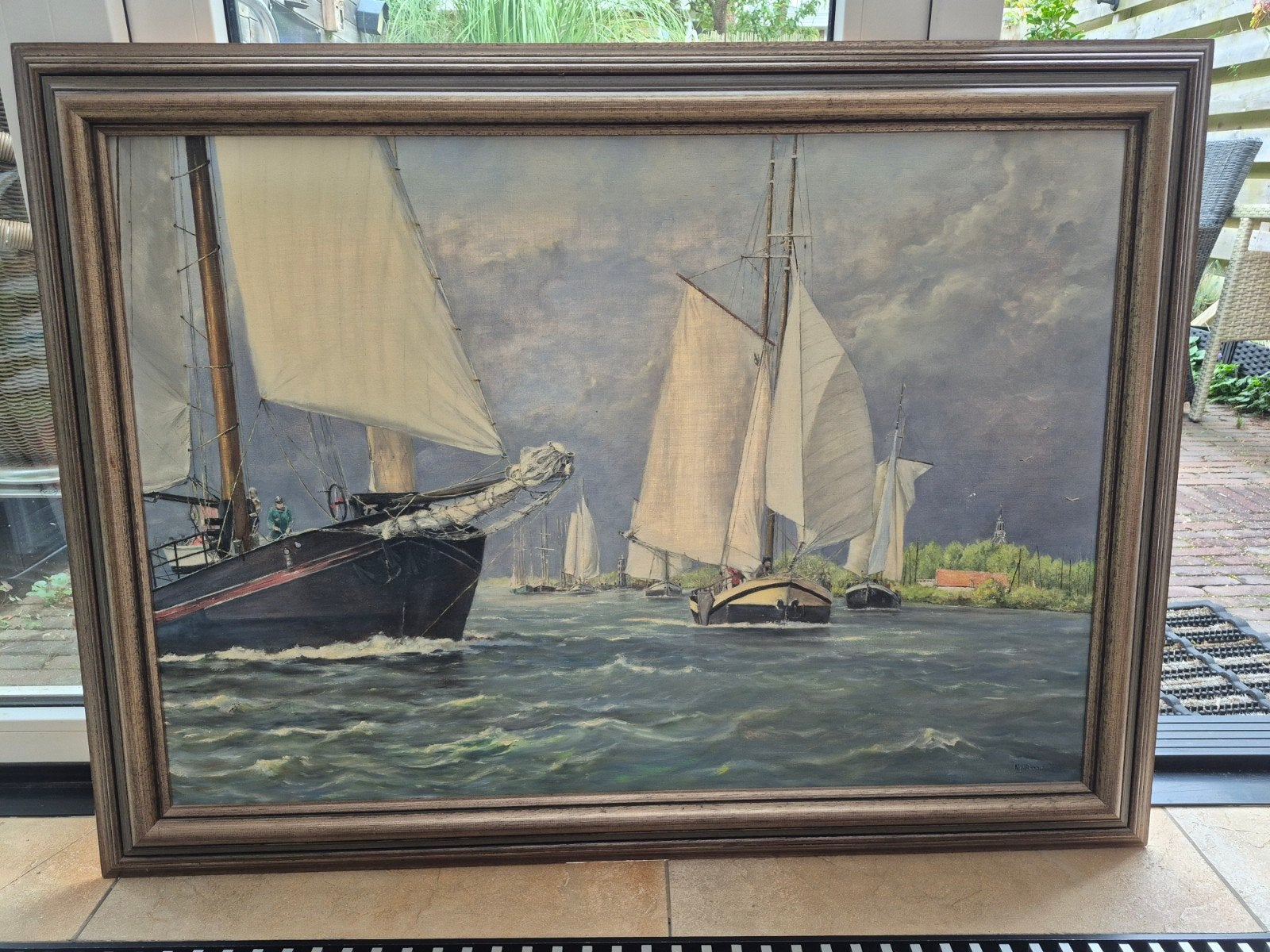 Schilderij 'Klippers zeilen het Krabbersgat uit Enkhuizen', Ophalen