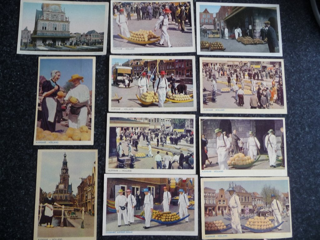 Ansichtkaarten Alkmaar: Kaasmarkt en stadsgezichten, Verzamelen, Ansichtkaarten | Nederland, Gelopen, Noord-Holland, 1940 tot 1960