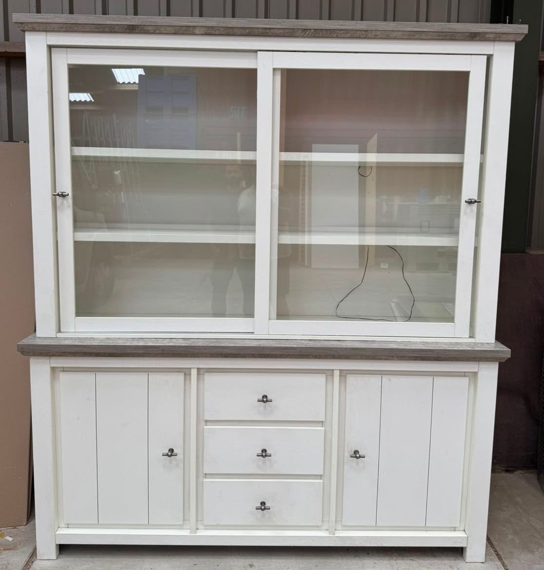 Witte buffetkast, Ophalen, 200 cm of meer, 150 tot 200 cm, Zo goed als nieuw