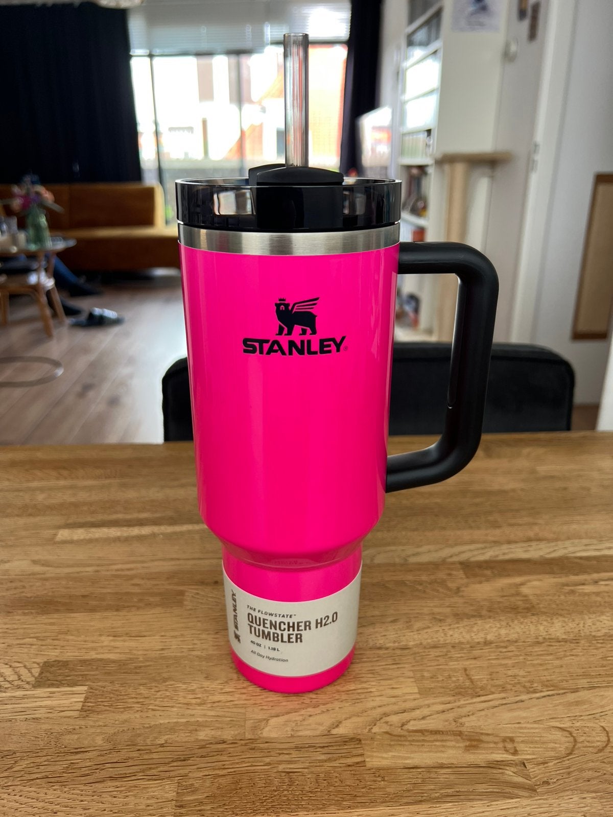 Stanley Quencher - 40 oz - Electric Pink, Sport en Fitness, Bidons, Ophalen of Verzenden, Nieuw