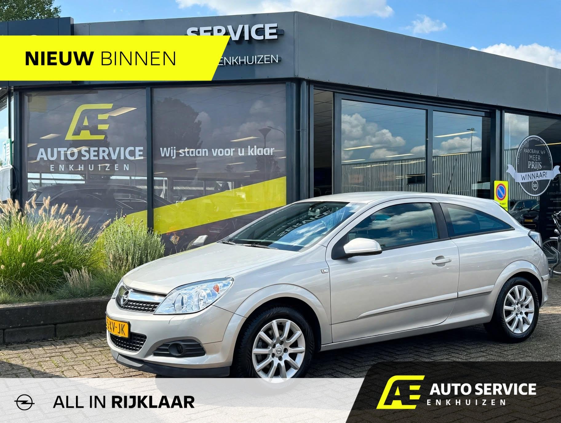 Opel Astra GTC 1.8 Temptation UNIEK en aantoonbaar 1e eigena, Voorwielaandrijving, Dealer onderhouden, Stof, Gebruikt