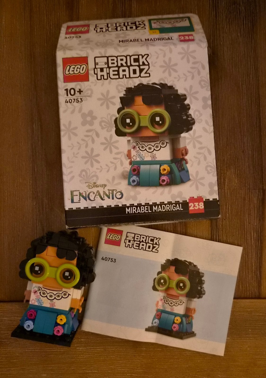 LEGO BrickHeadz Mirabel Madrigal (40753), Ophalen of Verzenden, Zo goed als nieuw, Lego