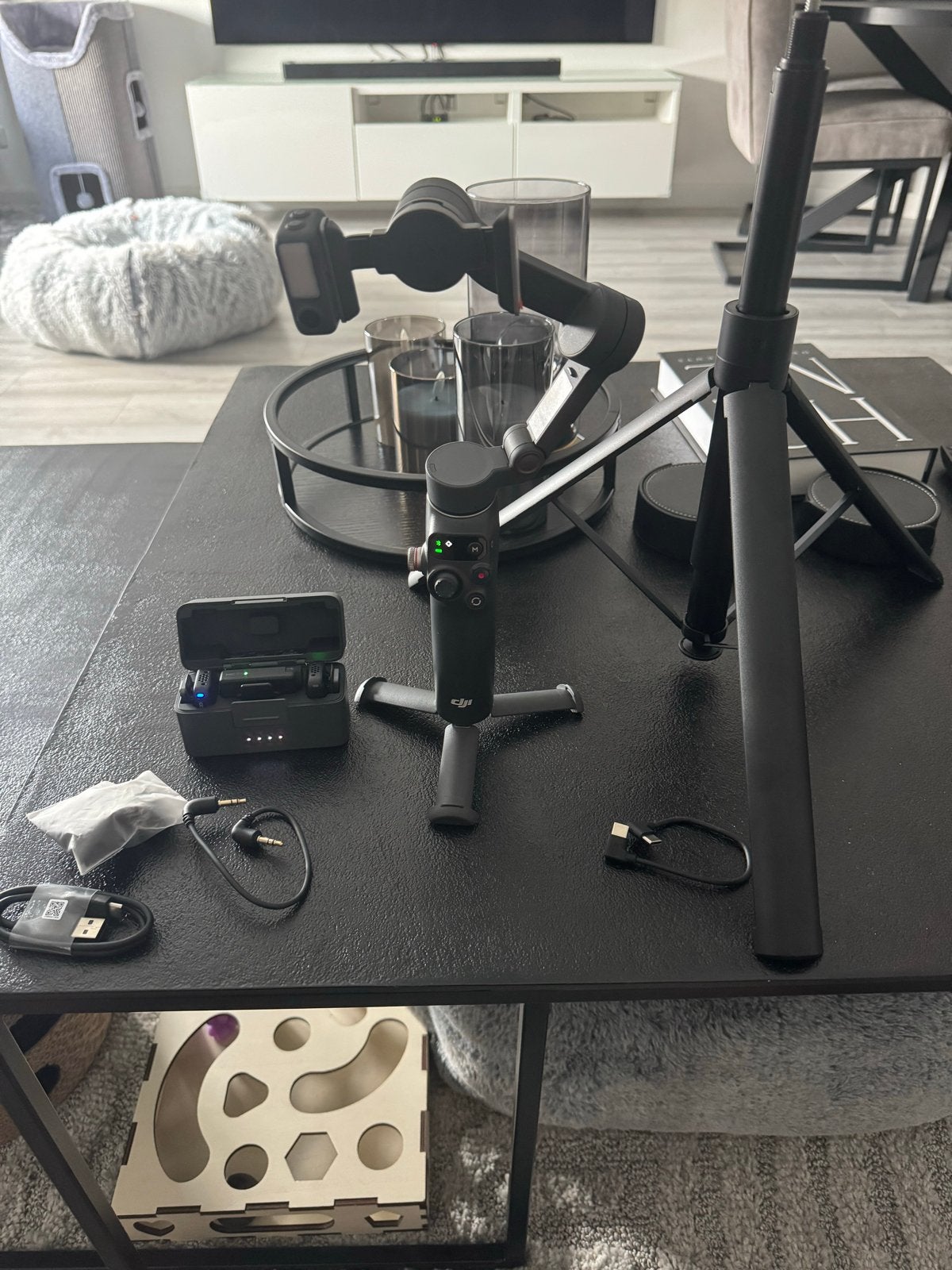 DJI Osmo Mobile 7P, DJi Mic Mini & Osmo statief in topstaat!, Audio, Tv en Foto, Fotografie | Statieven en Balhoofden, Ophalen