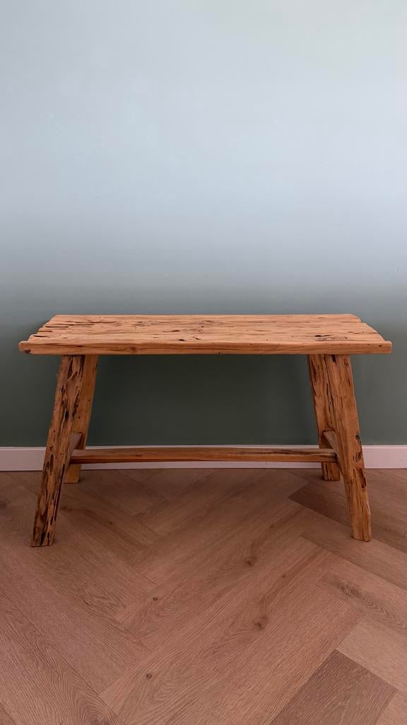 Rustieke houten bankje / bijzettafel, Ophalen, 50 tot 100 cm, Zo goed als nieuw, Overige houtsoorten
