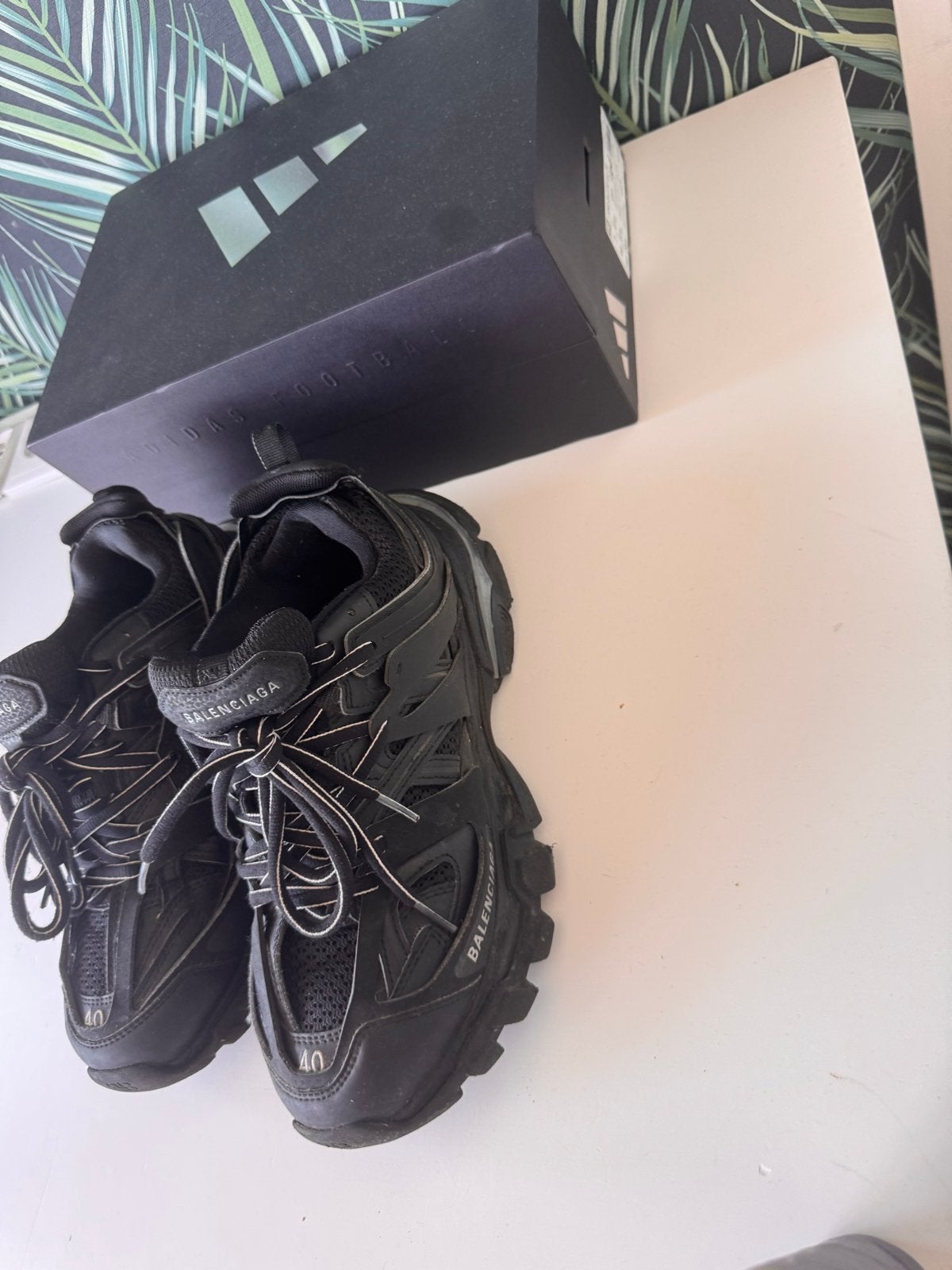 Balenciaga Tracks LED sneakers met lader, maat XS, Ophalen of Verzenden, Gedragen, Zwart, Sneakers of Gympen