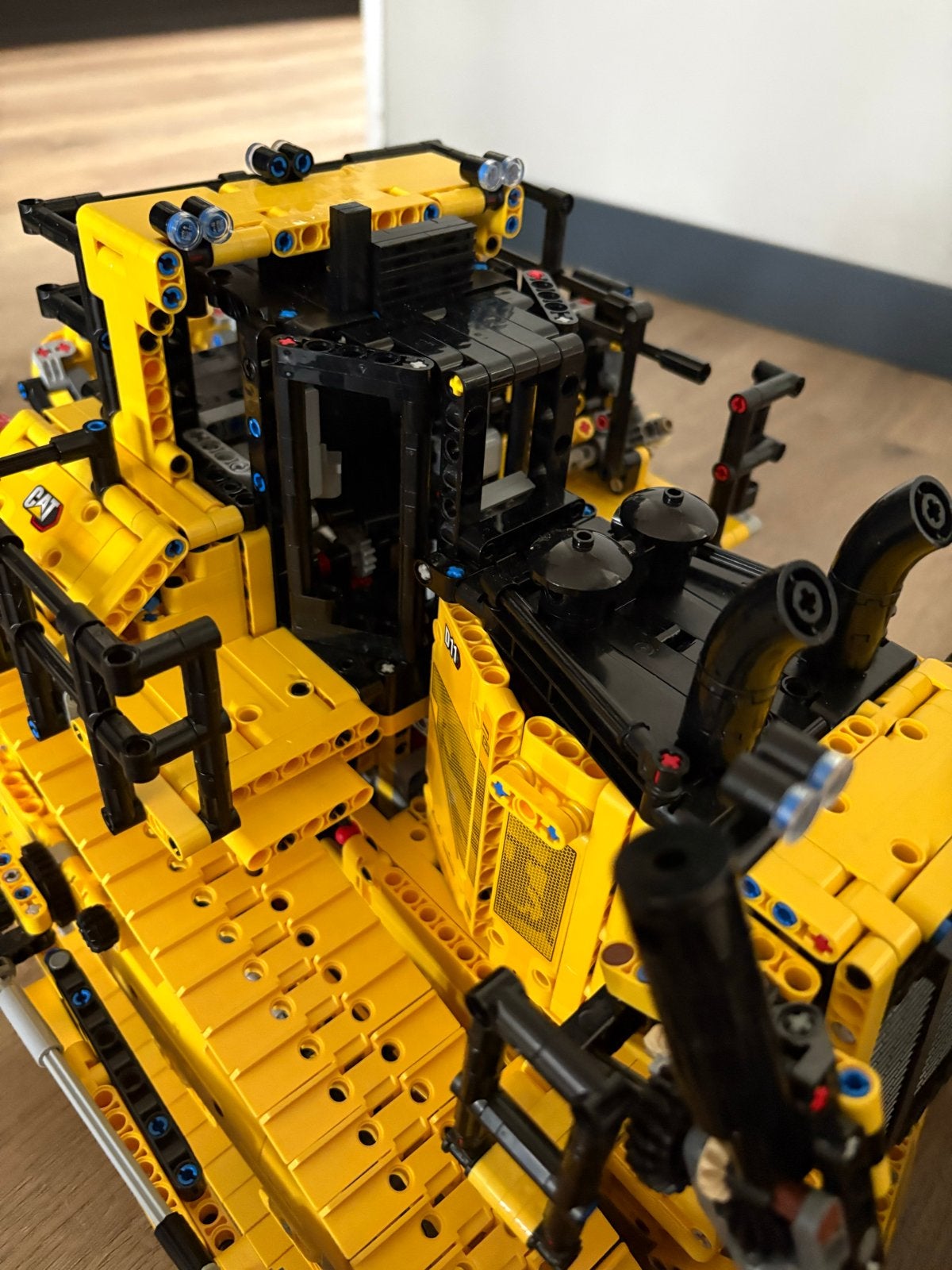 LEGO Technic 42131 CAT D11 Bulldozer met LED-verlichting, Ophalen of Verzenden, Gebruikt
