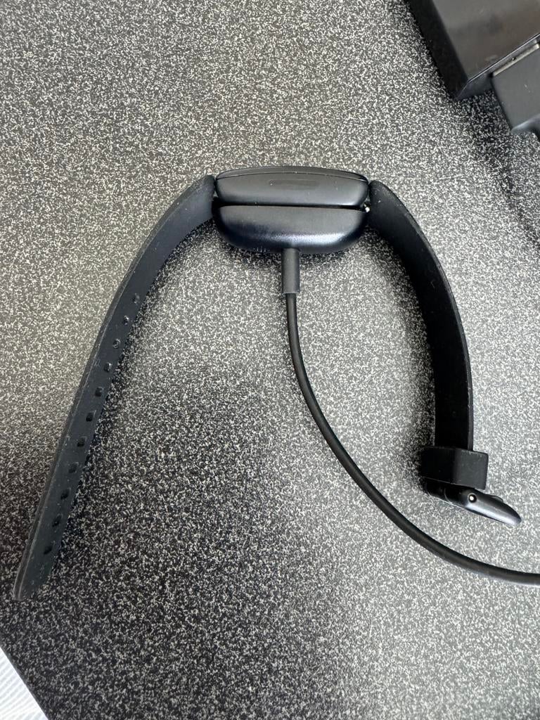 Fitbit, Ophalen, Zwart, Zo goed als nieuw, Hoogte
