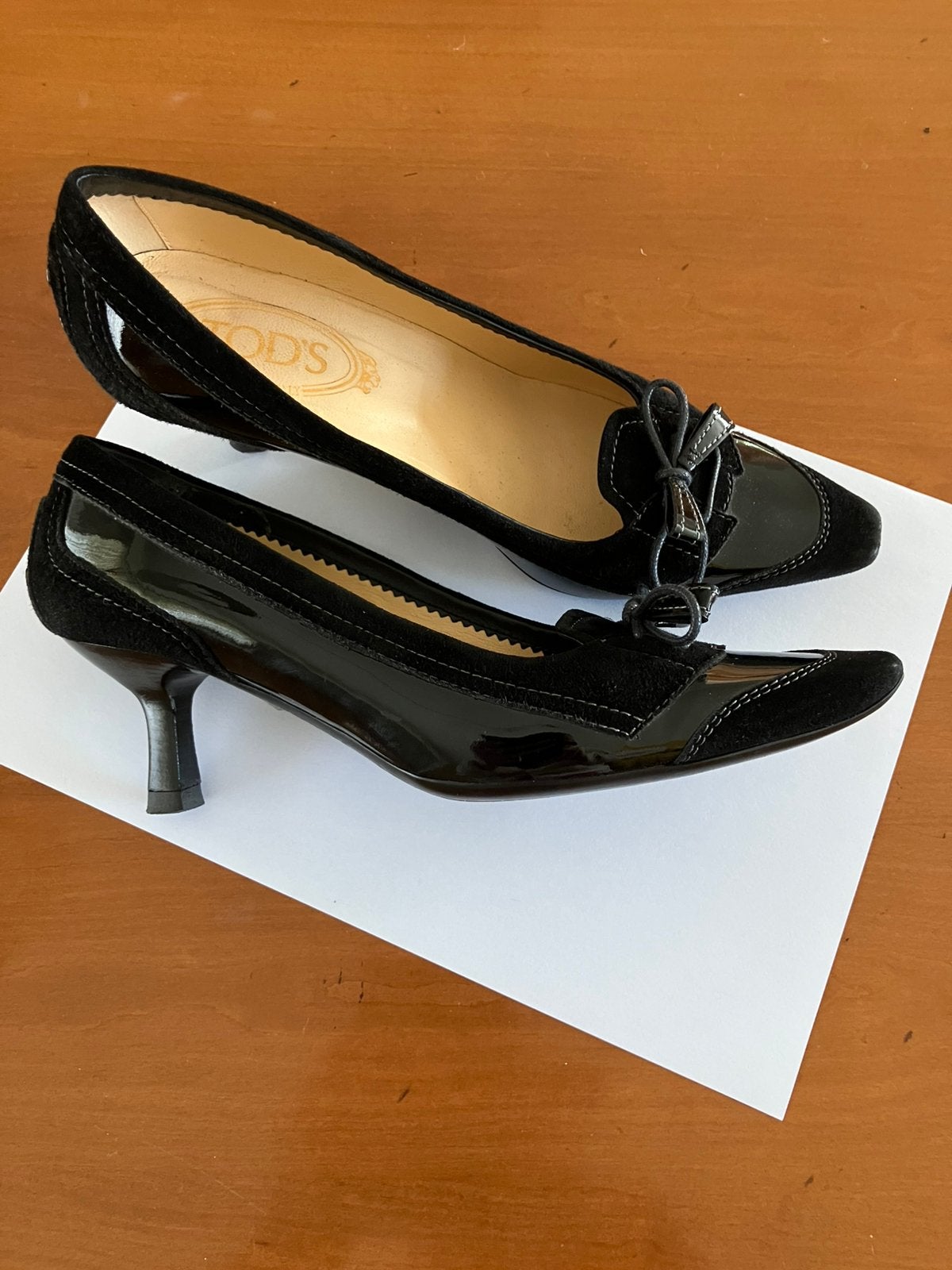 Tod’s zwarte leren pumps - maat 37, Ophalen of Verzenden, Zo goed als nieuw, Zwart