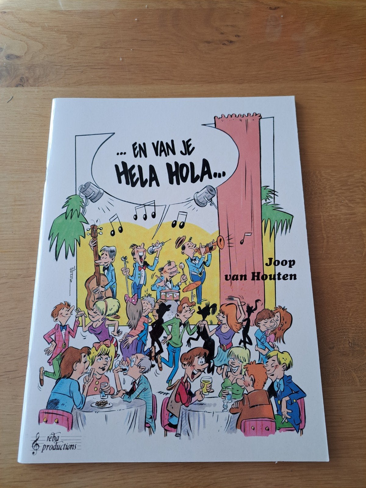 En van je Hela Hola... - Joop van Houten (Songbook), Overige instrumenten, Gebruikt, Ophalen of Verzenden, Artiest of Componist