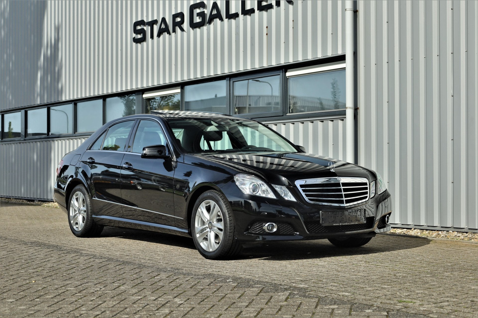 Mercedes-Benz E-Klasse E 350 Avantgarde 11267km(!), Auto's, Automaat, Gebruikt, Zwart, Zwart