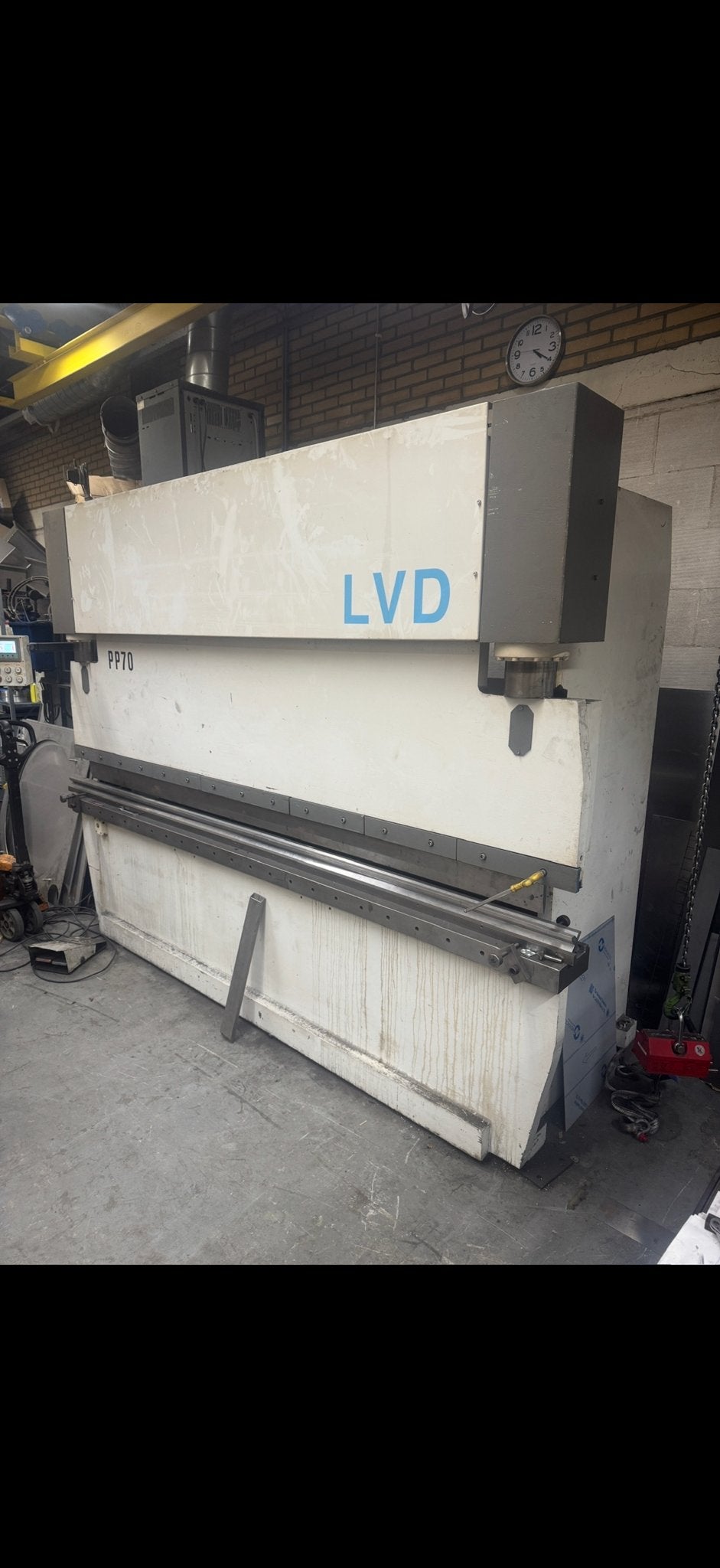 LVD PP70 Kantbank 3100mm, Zakelijke goederen, Machines en Bouw | Metaalbewerking, Ophalen
