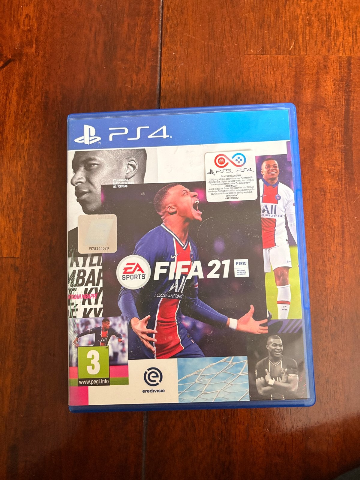 FIFA 21 PS4 - Voetbalgame voor PlayStation 4, Eén computer, Ophalen of Verzenden, Zo goed als nieuw, Sport