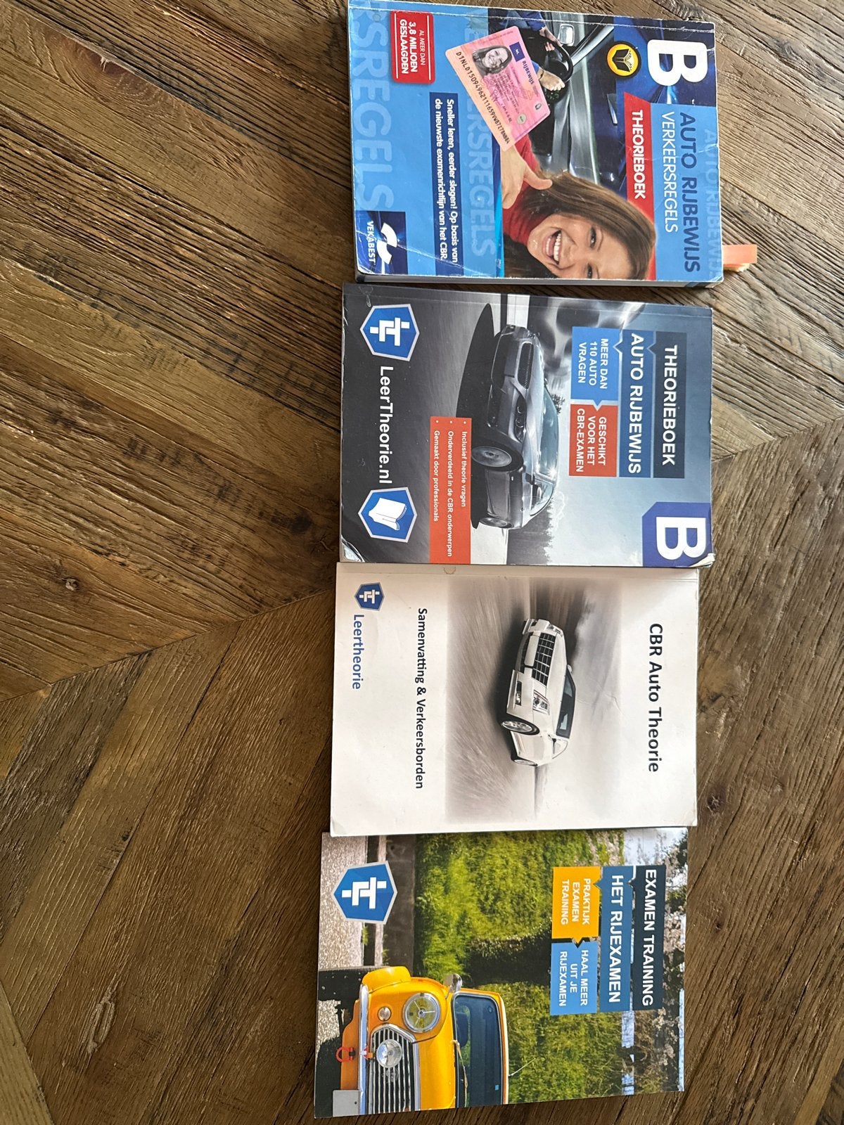 Rijbewijs B Theorieboeken en Examentraining, Boeken, Ophalen of Verzenden, Zo goed als nieuw, Overige niveaus