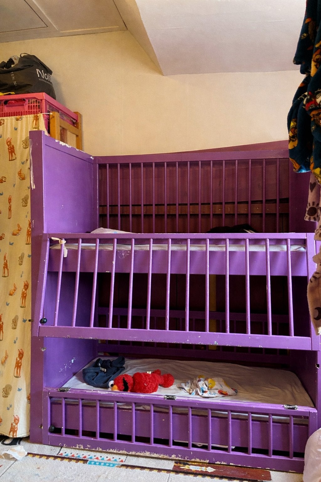 Paars stapelbed 60 x 120 x 150, Ophalen, Zo goed als nieuw, 140 tot 160 cm, Minder dan 70 cm