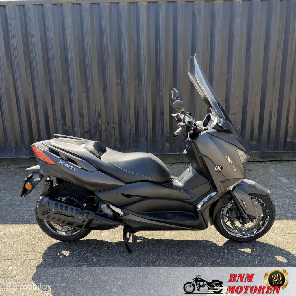 Yamaha XMAX 300 ABS, 292 cc, Bedrijf, Toermotor, 12 t/m 35 kW
