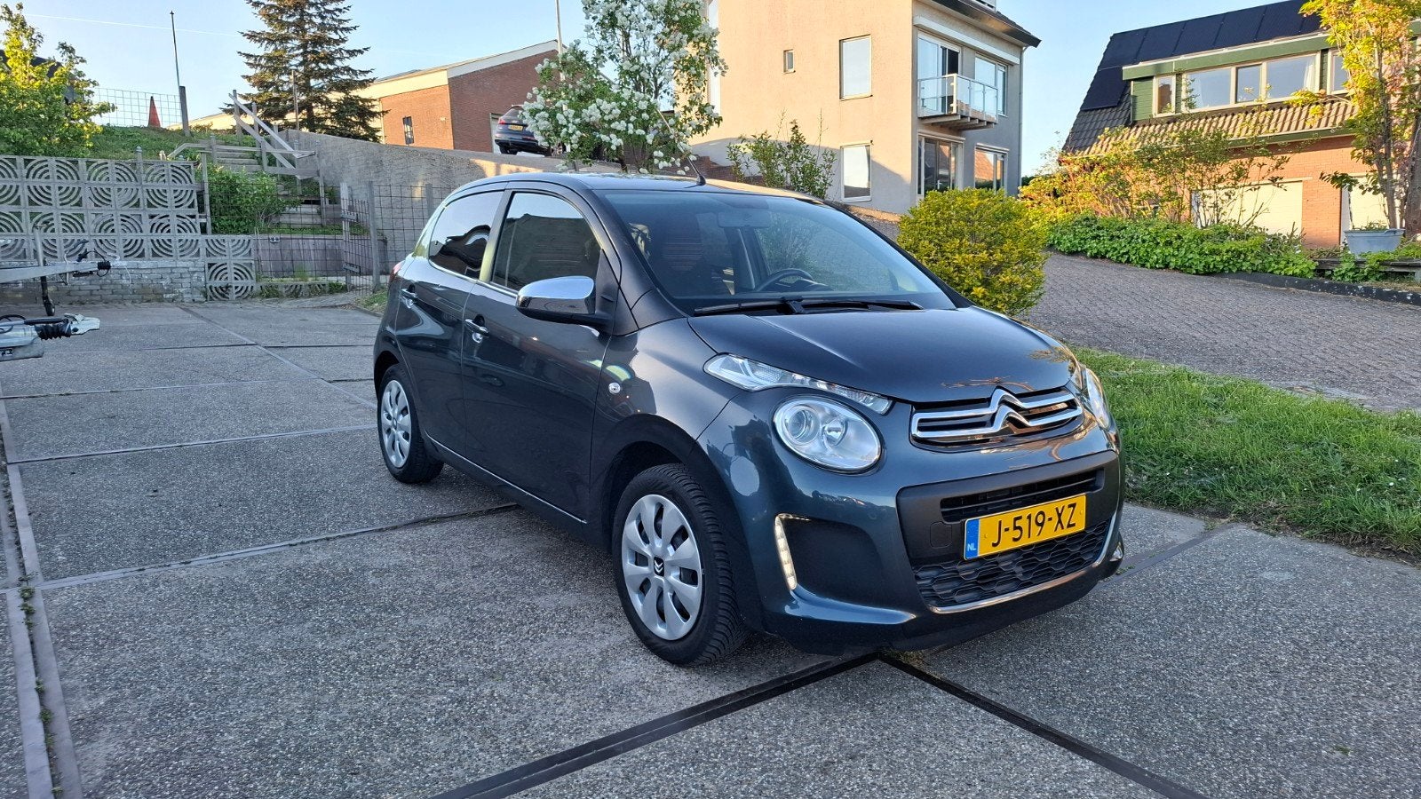 Citroën C1 1.0 VTi 72PK S&S 5D 2020 Grijs, C1, Origineel Nederlands, Handgeschakeld, Particulier
