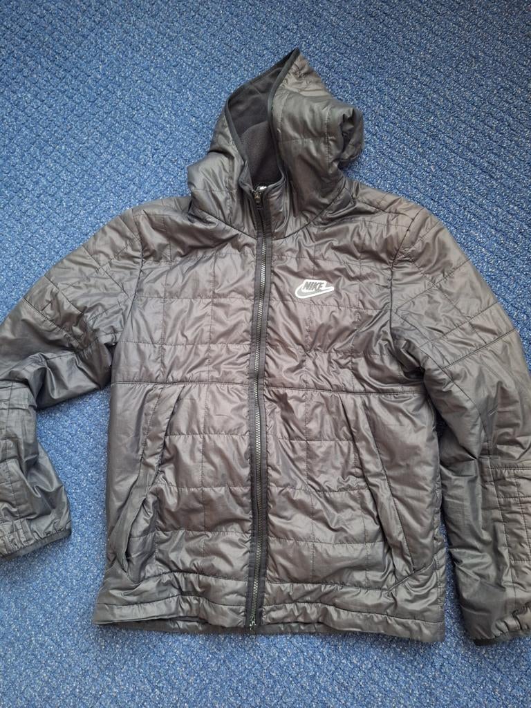 Zwarte nike jas, Kleding | Heren, Jassen | Winter, Ophalen of Verzenden, Zo goed als nieuw, Zwart