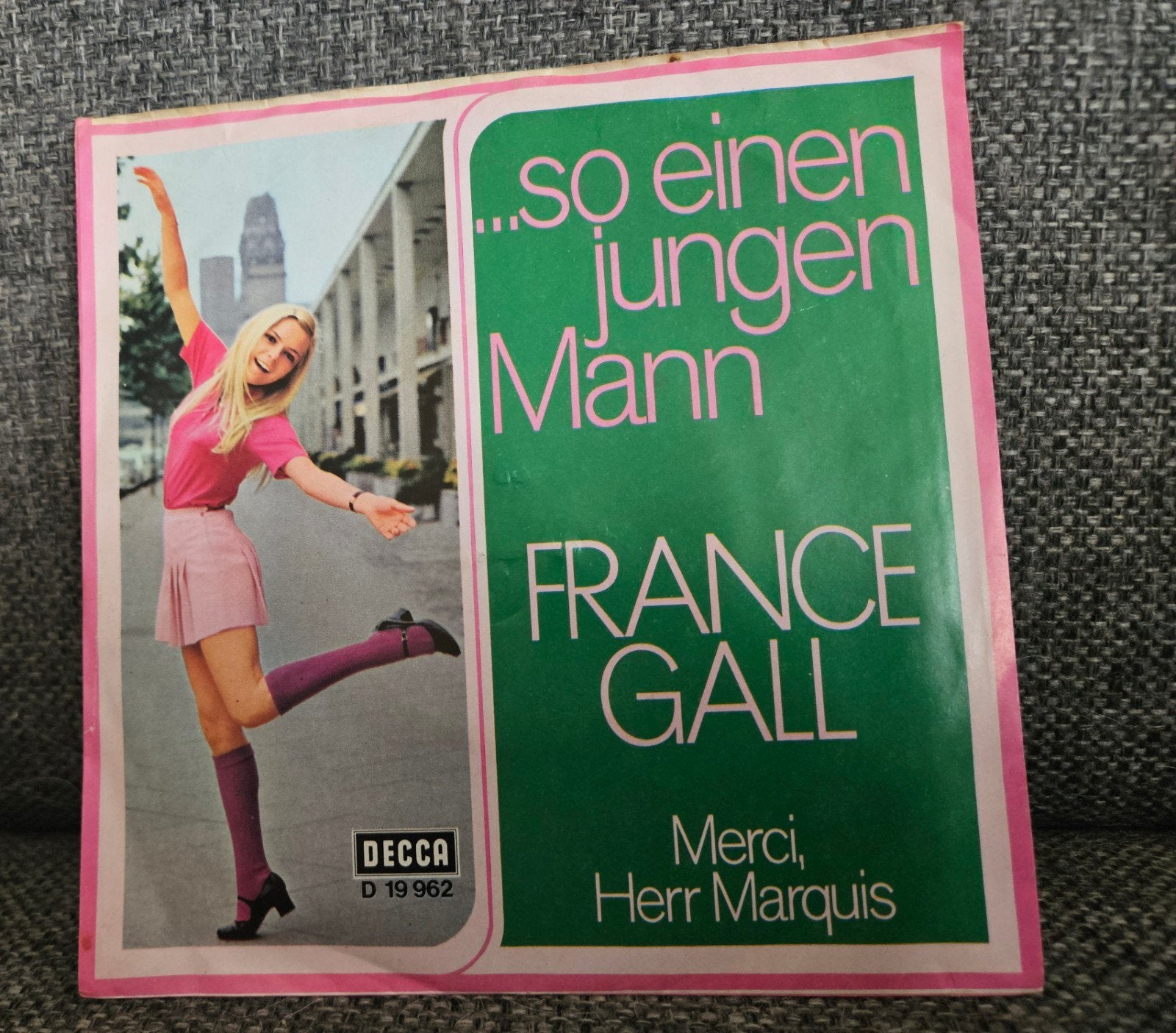 Piraten ~ France Gall -  Merci, Herr Marquis, 7 inch, Zo goed als nieuw, 1960 - 1969, Fotohoes