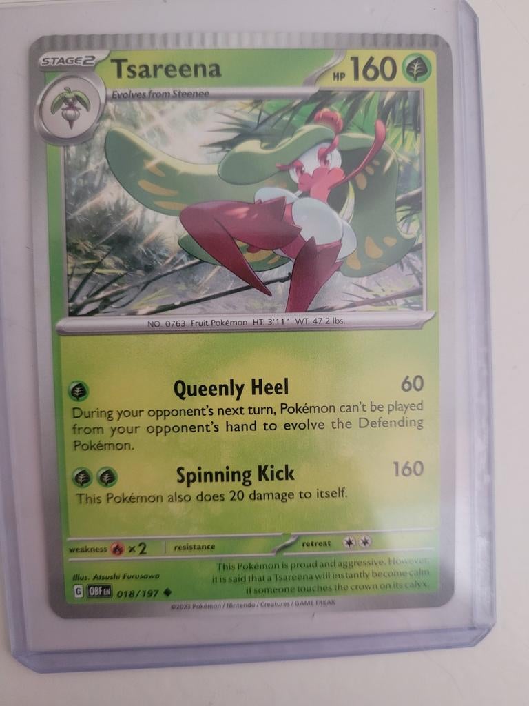 Tsareena (018/197) - Misdruk Pokémon Kaart - Zeldzaam!, Hobby en Vrije tijd, Verzamelkaartspellen | Pokémon, Ophalen, Zo goed als nieuw