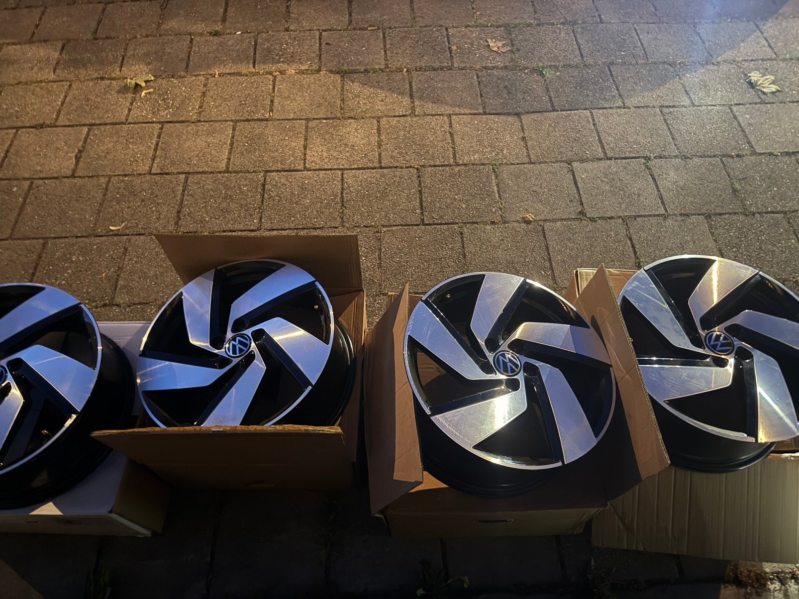 Volkswagen Golf 8 GTI Clubsport 18 Inch Originele Velgen, Auto-onderdelen, Banden en Velgen, Ophalen, 18 inch, Velg(en), Zomerbanden